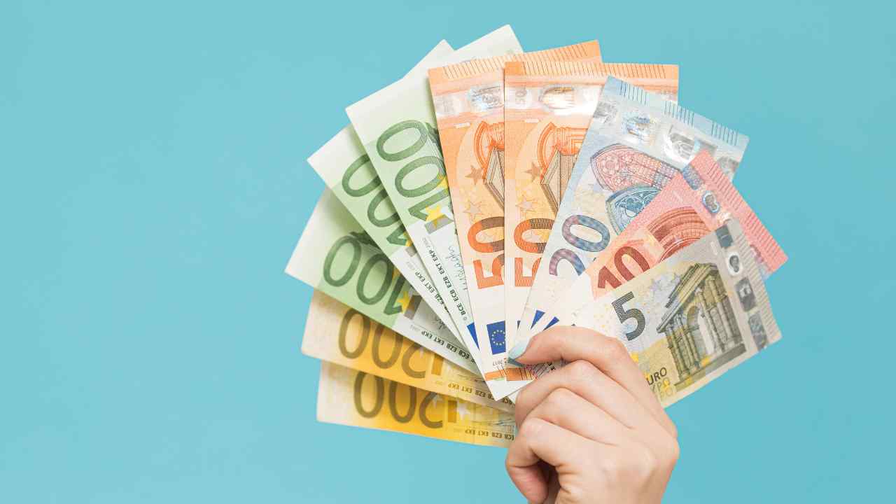 bonus 150 euro sul reddito di cittadinanza