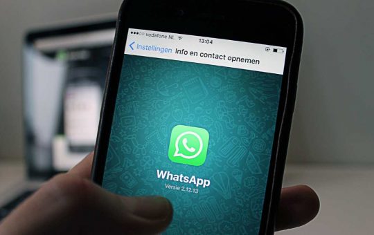 come scoprire chi ti spia su WhatsApp