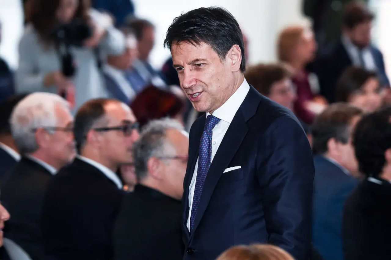 Reddito regionale: proposta di Giuseppe Conte e Movimento 5 Stelle