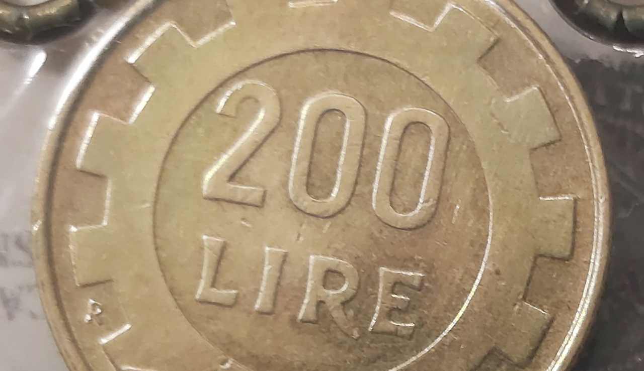 200 lire